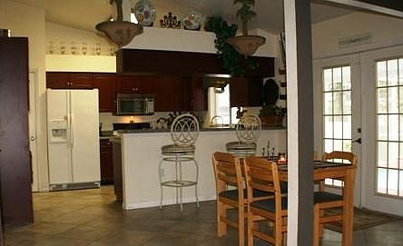 5th image of 6240 Brookhill Cir