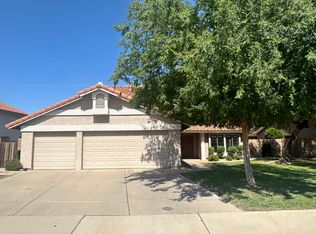 1325 N Pebble Beach Dr, Gilbert, AZ 85234