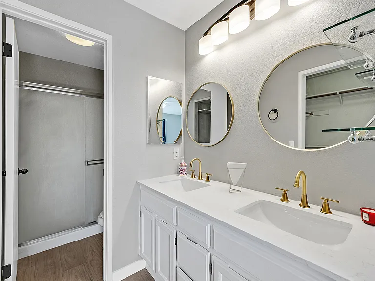 3218 W Las Positas Blvd — Photo 18