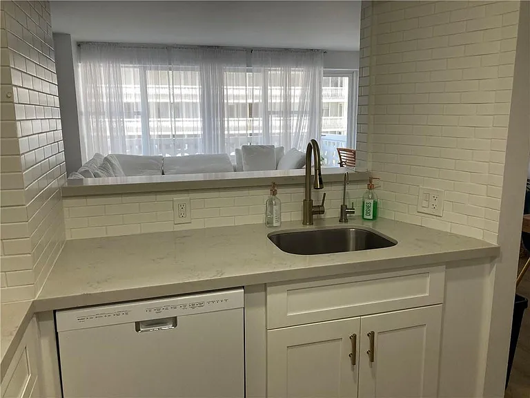 4010 N Galt Ocean Dr #414 — Photo 11