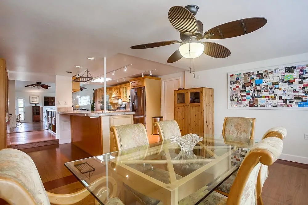 4 bed, 1909 sqft, $6,295 — Photo 1