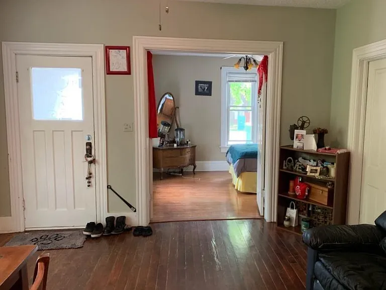318 Laurel St W #1 — Photo 3