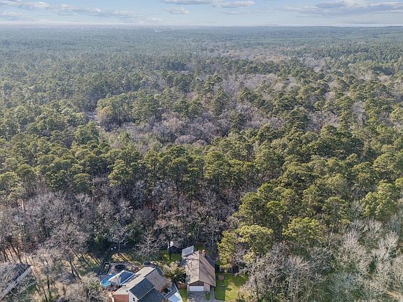 2nd image of 24617 Camwood Ct
