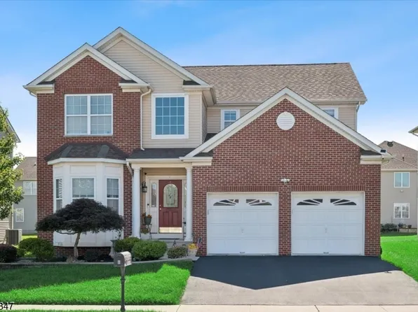 8 Hopkinson Ln, Franklin Twp., NJ 08873