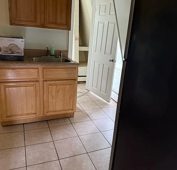 546 Valley Rd #3 — Photo 3