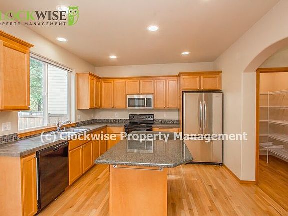 4th image of 18709 87th Avenue Ct E