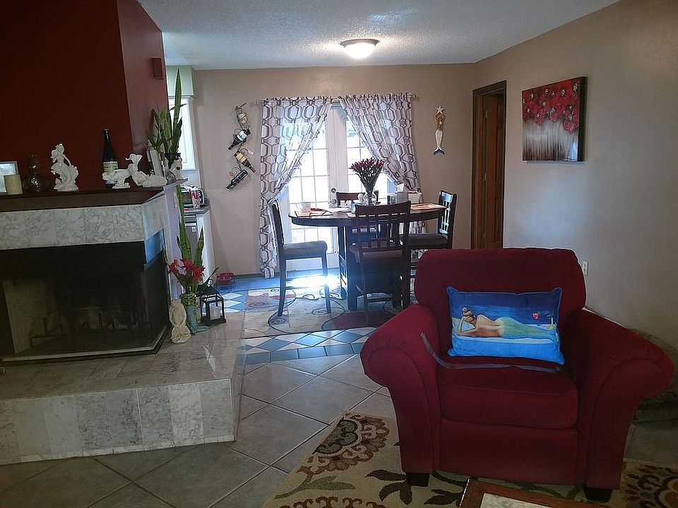 Living room to dining room