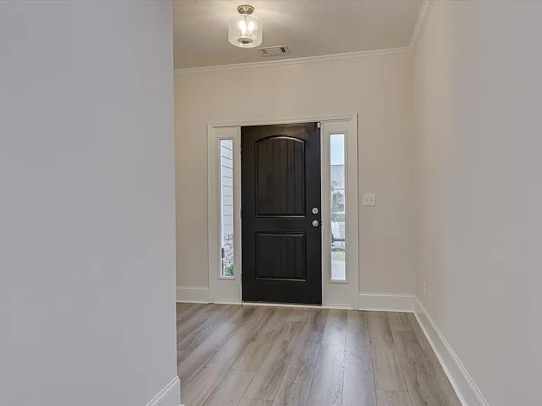 8297 Bannock Cir — Photo 4