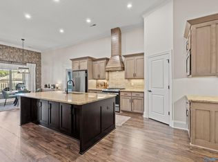 26149 Woodfield Dr, Athens, AL 35613