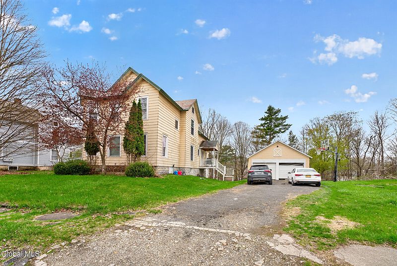 2nd image of 7 Broadview Terrace