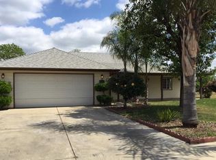 1762 N Wilson Pl, Porterville, CA 93257