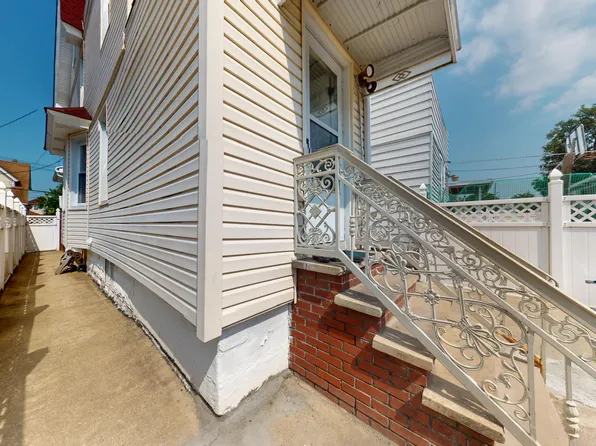 1563 East 46th Street image 18 of 19