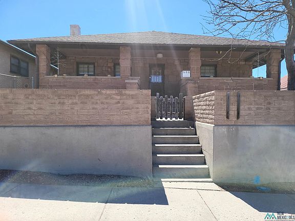 3rd image of 608 E Aztec Ave