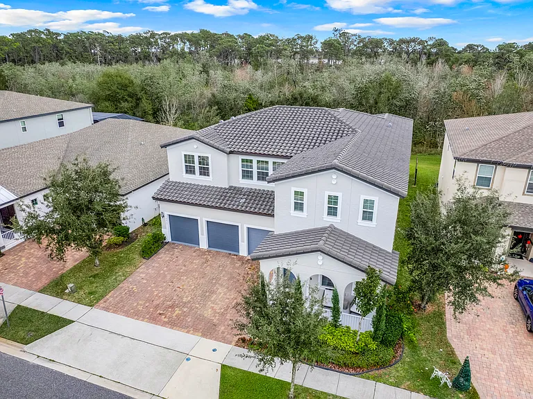 10067 Austrina Oak Loop — Photo 32