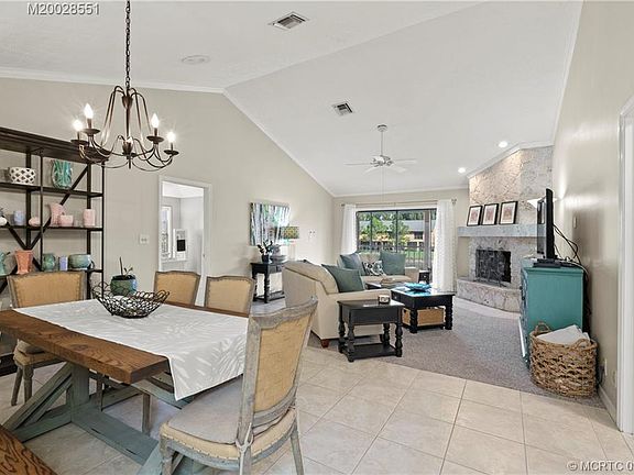 4th image of 148 SE Crestwood Cir Unit 6-48