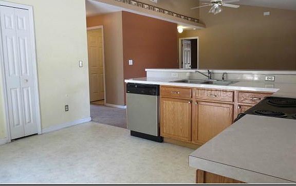 5th image of 211 Florida Ave