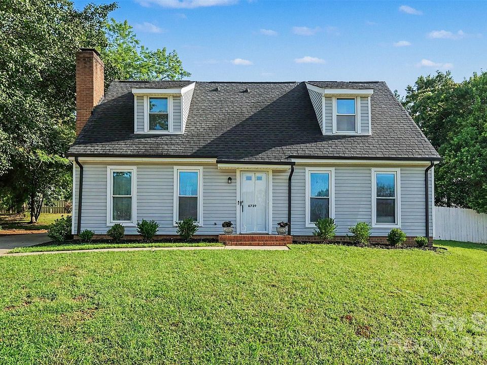1st image of 6739 Old Meadow Rd