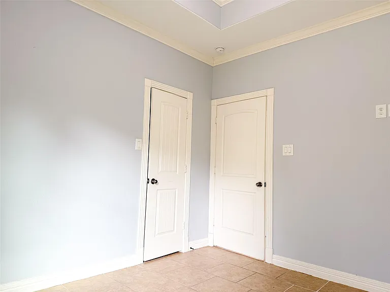 14908 Hannah Way — Photo 34