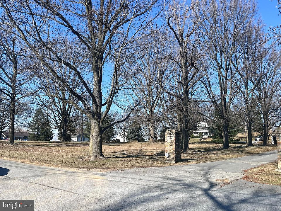 1st image of 0 Crestwood Dr