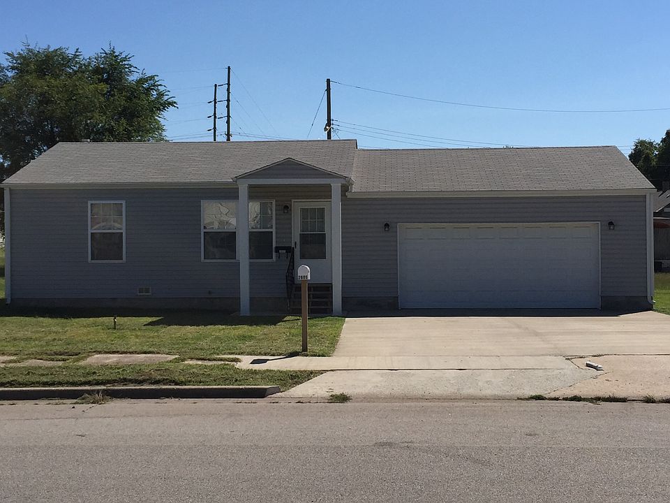 1st image of 2605 Denver St