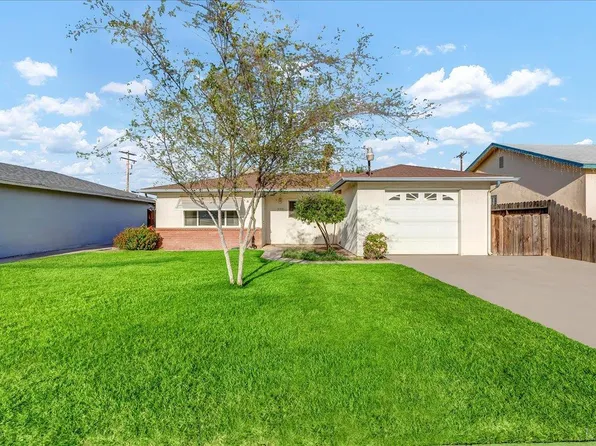 955 S 11 1/2 Ave, Hanford, CA 93230