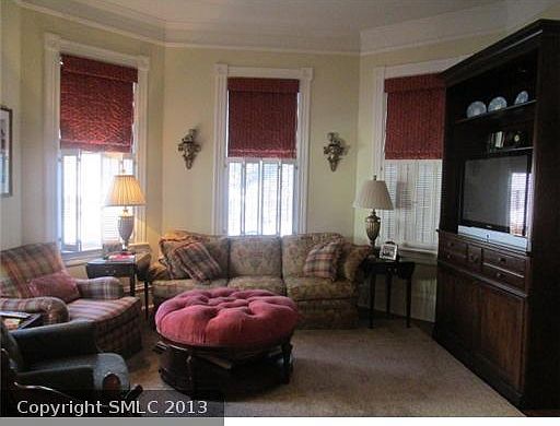 2nd image of 501 E Saint Julian St