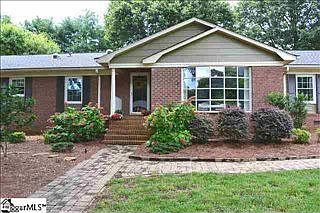 2nd image of 104 Bridgeton Dr