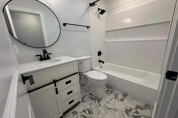 119 W Earleigh Heights Rd — Photo 18