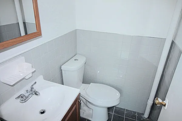 Rented by J Misrahi Realty Corp | media 28