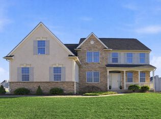 8921 Laurel Way, Pickerington, OH