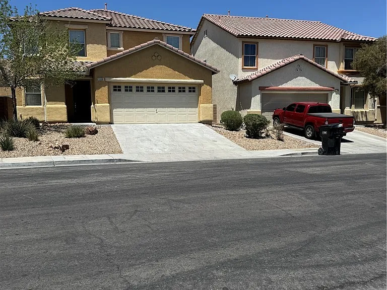3308 Barada Heights Ave — Photo 1