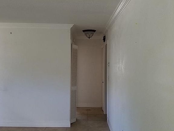 5th image of 2516 Linwood Dr
