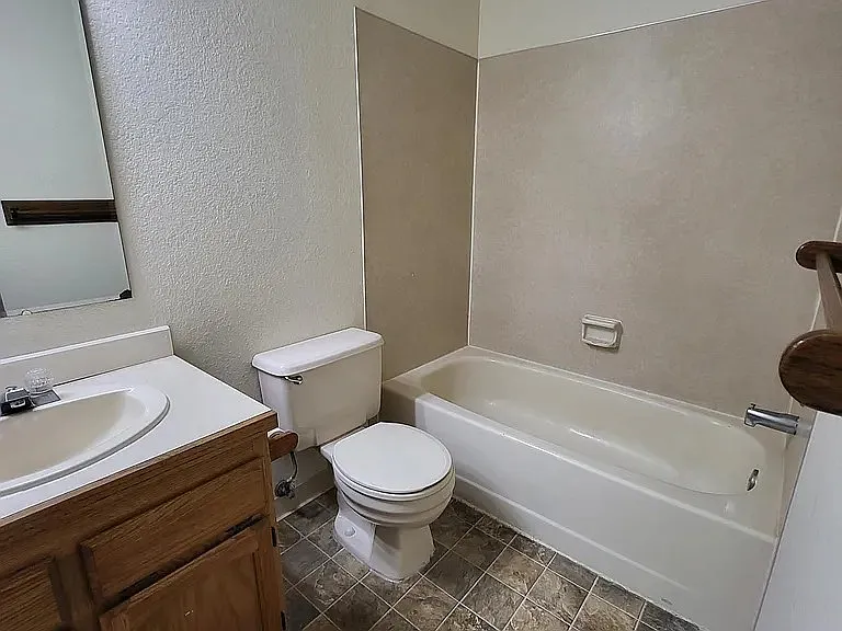 5370 S Laramie Pl — Photo 11