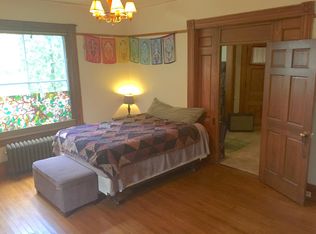 305 Maple St #1, Burlington, VT 05401