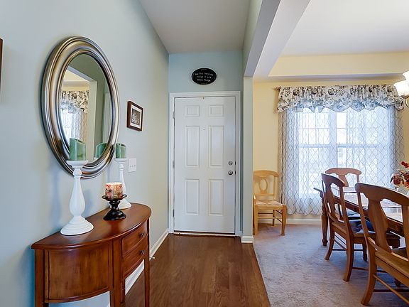 2nd image of 1359 Park Meadow Dr