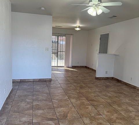 4th image of 817 Zelkova Ln