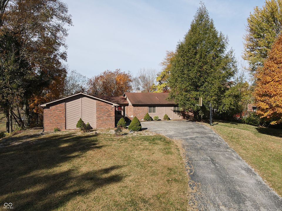 1st image of 4941 Beechwood Cir