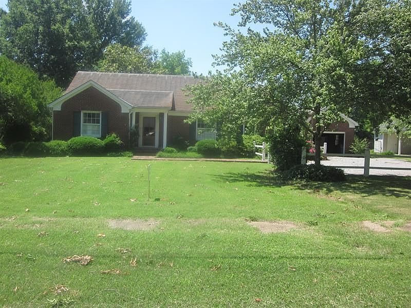 1113 Second St, Inverness, MS 38753 Zillow