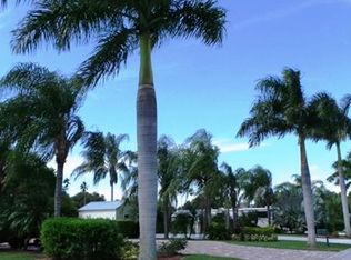 3013 W Riverbend Resort Blvd, Labelle, FL 33935