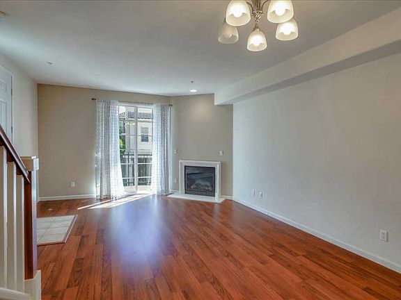 5th image of 2651 Villa Cortona Way