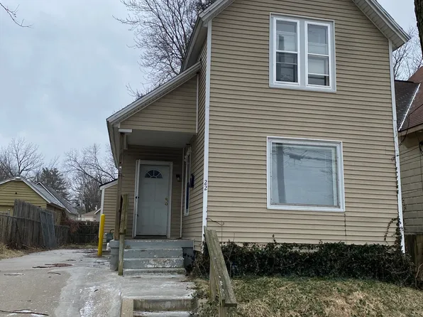 22 Colfax St NE, Grand Rapids, MI 49505