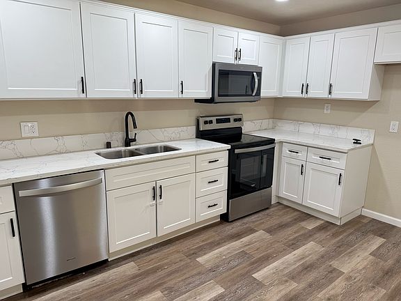2nd image of 7323 Melva St