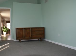 4234 Parkway Rd, Waterford, MI 48328