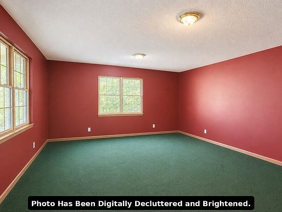 2nd image of 1990 Hewell Rd NW