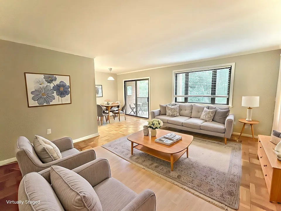 Virtual Staging of the Living Room - example furnishing arrangement