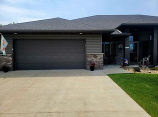 1414 28th St SW, Austin, MN 55912