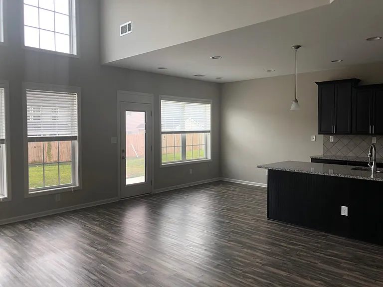 12616 Hartsfield Ln — Photo 10