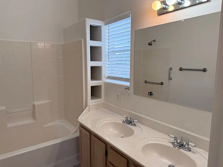 9800 E Lakeshore Dr — Photo 9