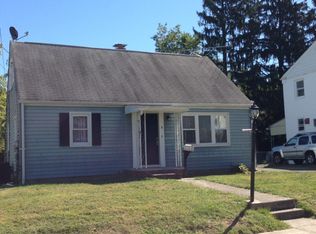 4 Weston Rd, Ewing, NJ 08618