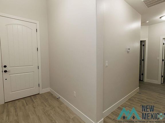 5th image of 607 Baler Ln